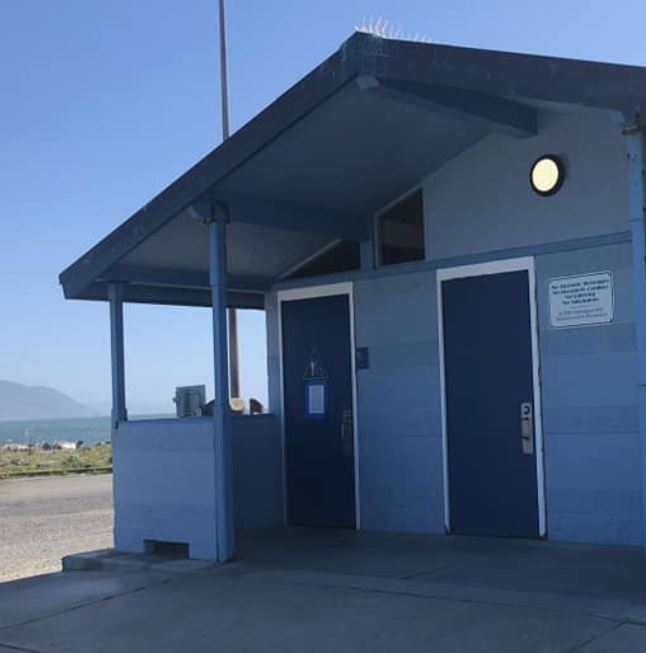UPDATE:  Locked bathrooms in the harbor